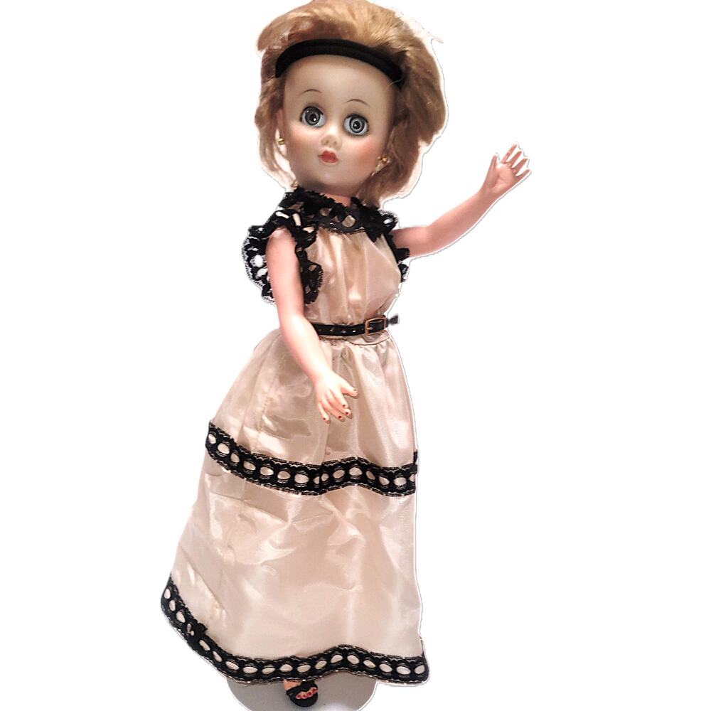 17" 50s Vintage Teenage High Heel Glamour Fashion Doll~